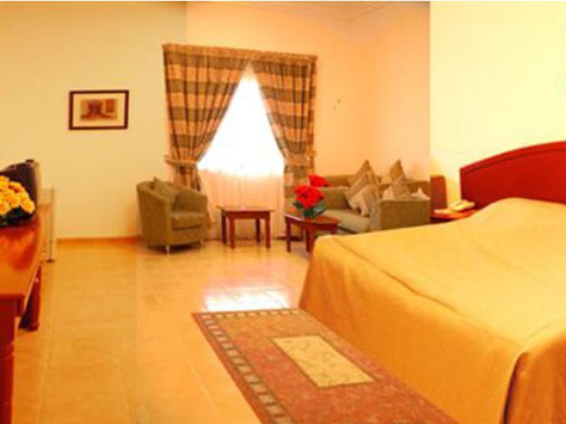 שארג'ה Summer Land Hotel Apartment מראה חיצוני תמונה