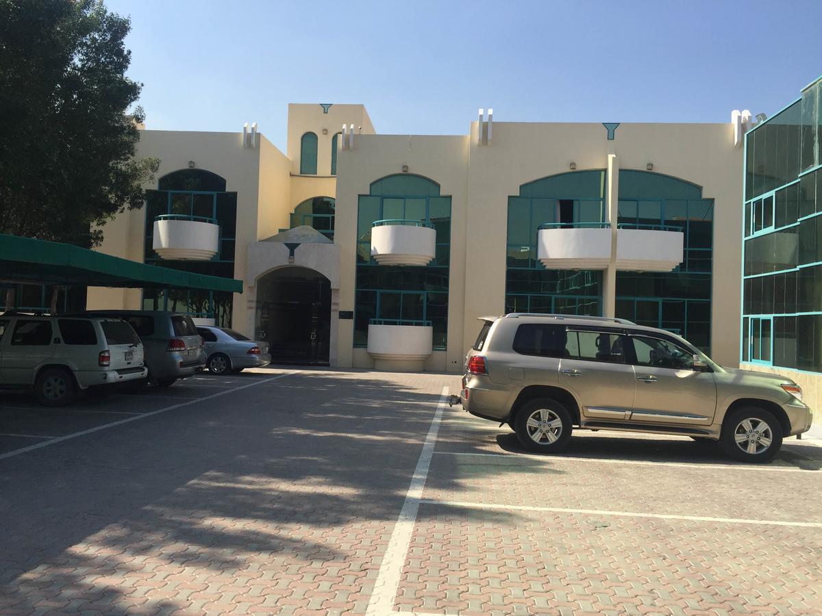 שארג'ה Summer Land Hotel Apartment מראה חיצוני תמונה